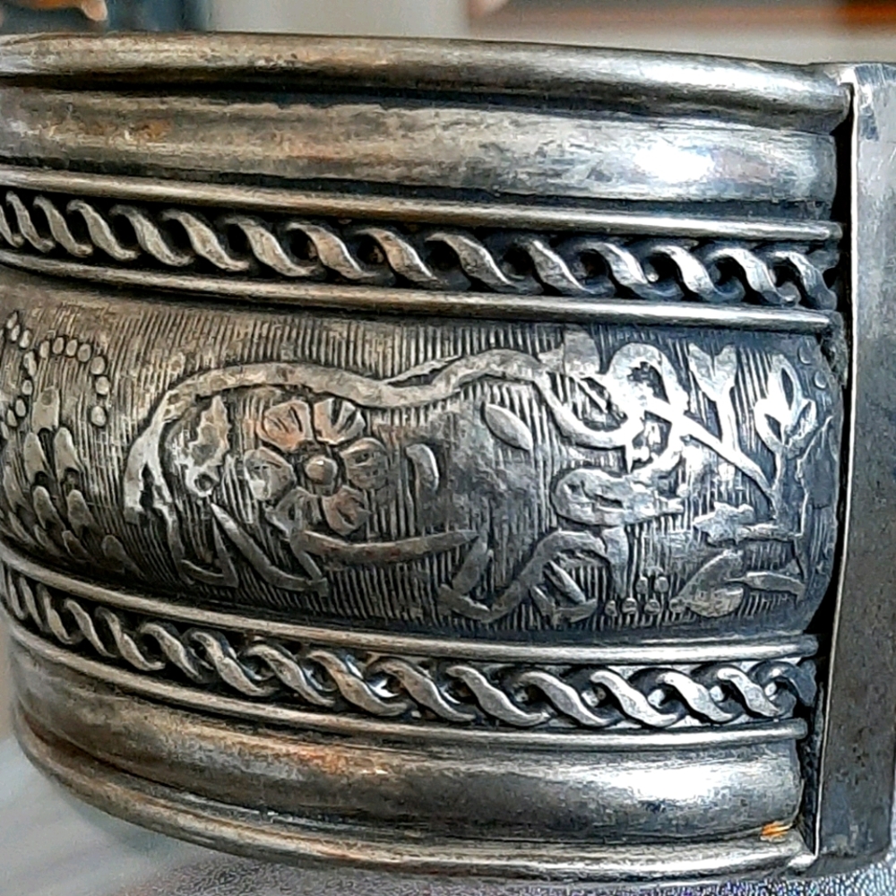 Vinrage Bracelet hand made in India